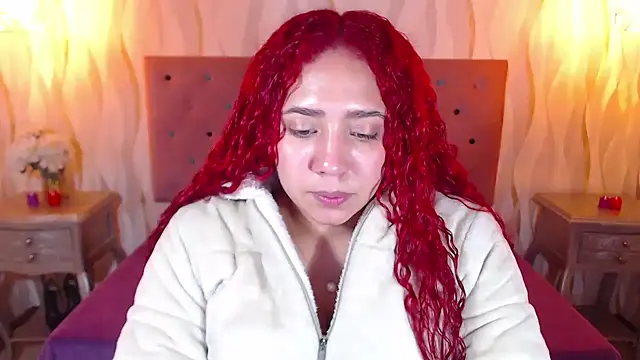 IsabelaLatina online show from 02.14.26