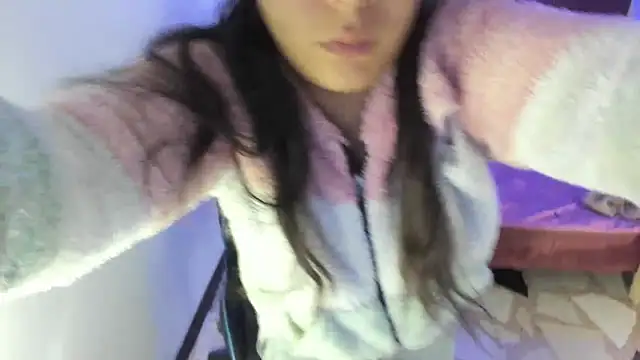 Charis 21 online show from 10.29.25