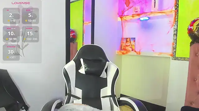 Charis 21 online show from 10.30.25