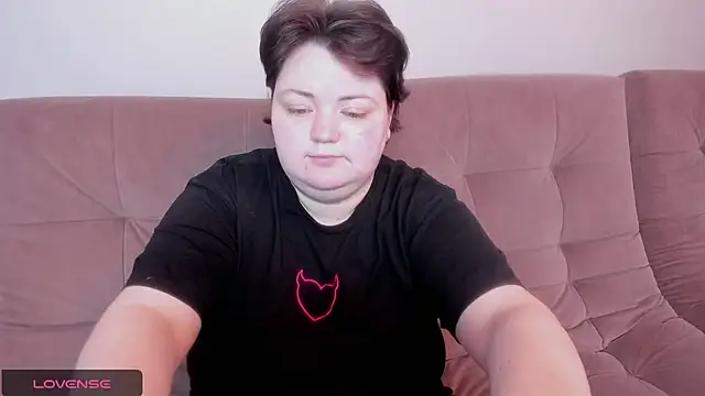 Snapshot of ihaveasecret_ chatting on 01.11.25 ihaveasecret  online show from 01.11.25