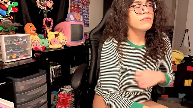 ShinyCherub online show from 10.01.25