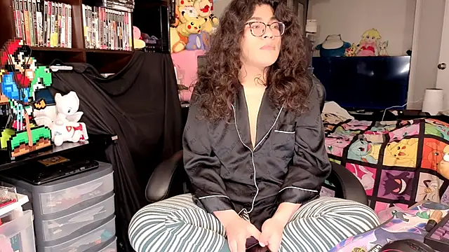 ShinyCherub online show from 04.02.26