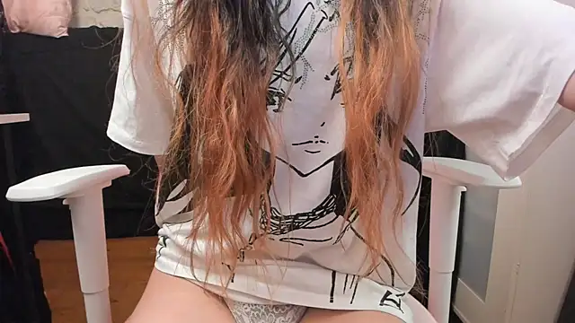 Mayala   online show from 04.18.26