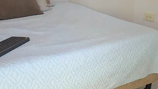 KeryHillson online show from 11.07.25