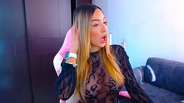 im grecia online show from 03.25.26