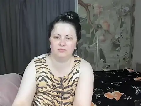 Lillian2 online show from 07.05.26