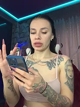 Queen of pain online show from 10.21.25