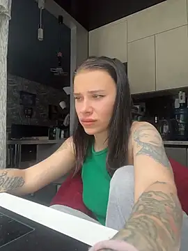 Snapshot of Queen_of_pain chatting on 06.13.26 Queen of pain online show from 06.13.26