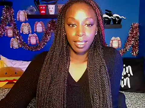 Snapshot of aliviab chatting on 12.19.24 aliviab online show from 12.19.24