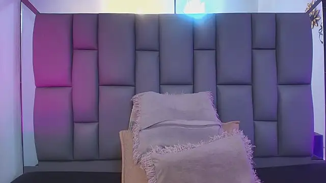  MiaBrown  online show from 02.09.26