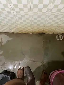 Snapshot of Honeydick7 chatting on 12.17.24 Honeydick7 online show from 12.17.24