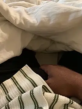 Snapshot of Honeydick7 chatting on 02.24.25 Honeydick7 online show from 02.24.25