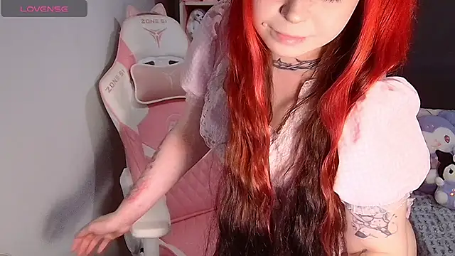 Snapshot of Naomi_Storm chatting on 07.29.26 Naomi Storm online show from 07.29.26