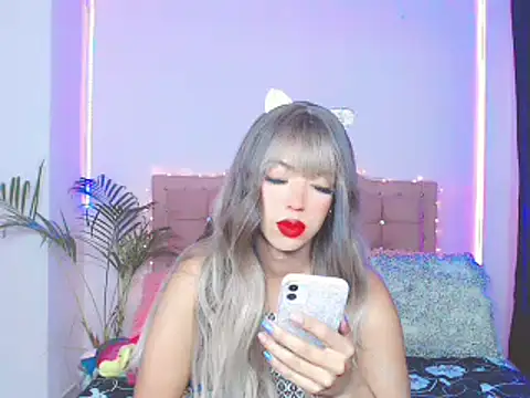 Tanedra collings online show from 12.28.24