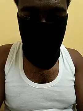 Snapshot of Tamil_paiyan012 chatting on 02.15.25 Tamil paiyan012 online show from 02.15.25