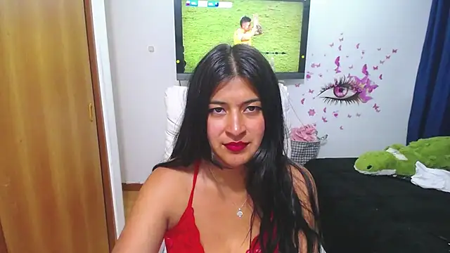 Yunhot  online show from 11.16.25