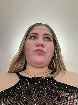 Snapshot of Celestedubois chatting on 03.21.25 Celestedubois online show from 03.21.25