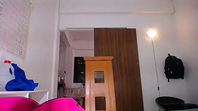 yselahot online show from 04.19.26