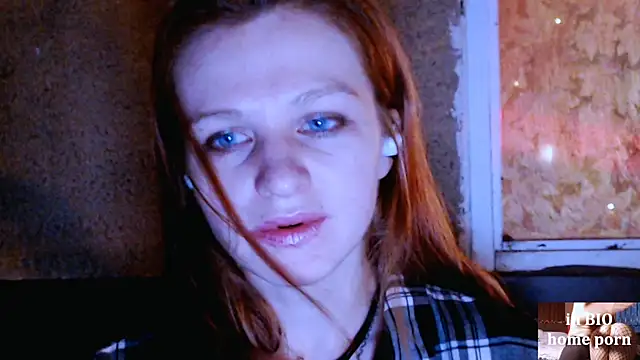 Cassie Wild online show from 10.20.25