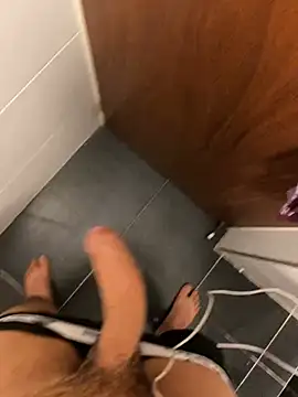 Luismimor93 online show from 12.21.24