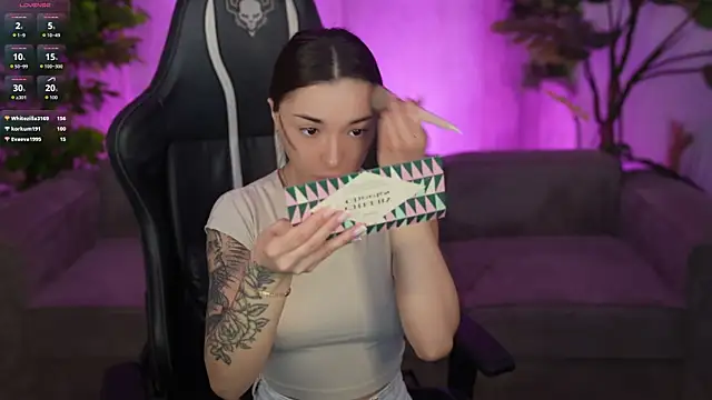 Jasmine Flow online show from 04.21.26