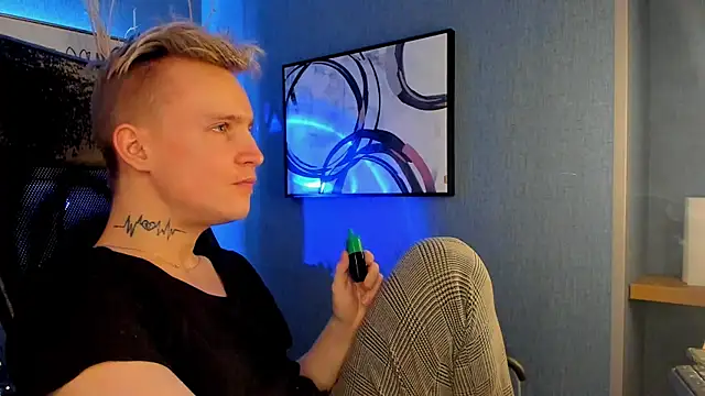 AlexxSweet online show from 02.23.25