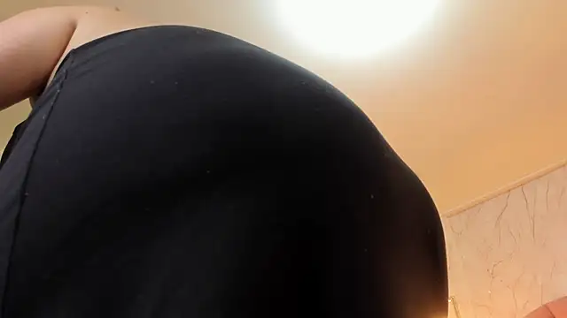 nalalye cruzz  online show from 01.26.25