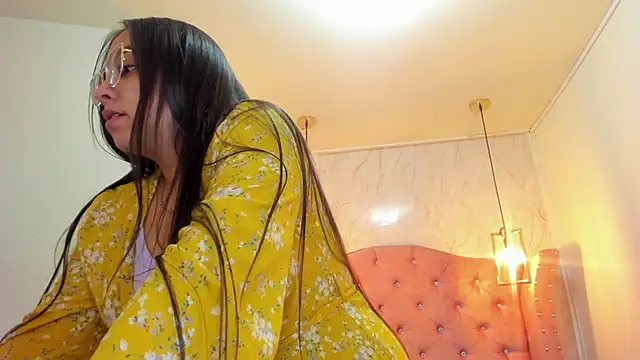 nalalye cruzz  online show from 02.23.25