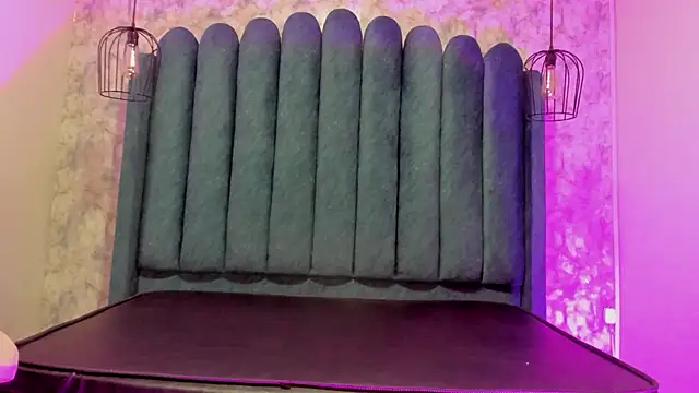 nalalye cruzz  online show from 09.10.25