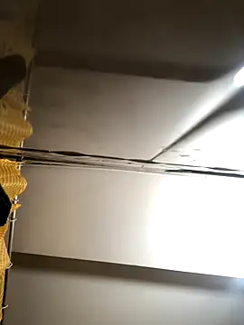 nalalye cruzz  online show from 09.14.25