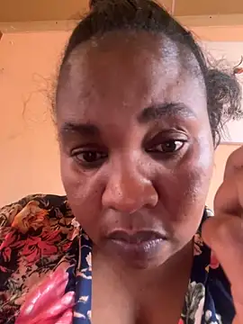 ZOQULUx online show from 12.06.24