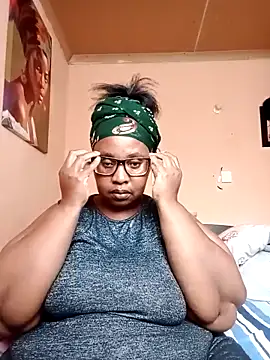 ZOQULUx online show from 03.05.26