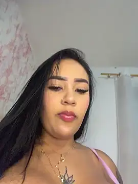 Luisa Fernandaa online show from 06.13.26