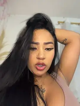 Luisa Fernandaa online show from 07.07.26
