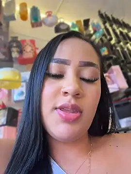 Luisa Fernandaa online show from 07.14.26
