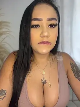 Luisa Fernandaa online show from 07.19.26
