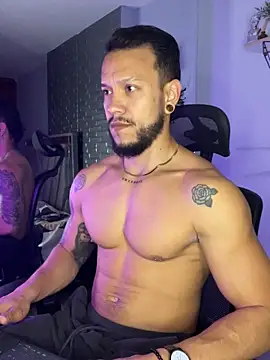 ARON TAYLER01 online show from 11.13.25