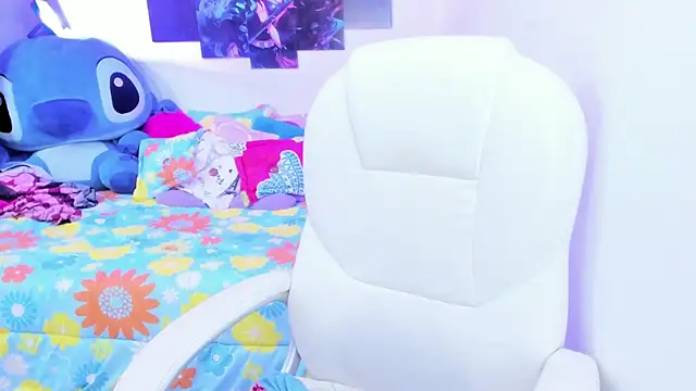 Snapshot of esmeralda112 chatting on 02.19.25 esmeralda112 online show from 02.19.25