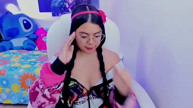 Snapshot of esmeralda112 chatting on 02.23.25 esmeralda112 online show from 02.23.25