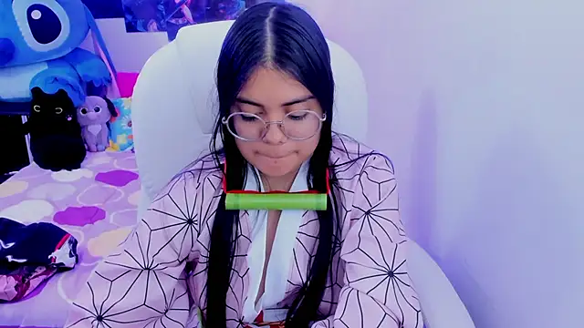 Snapshot of esmeralda112 chatting on 03.09.25 esmeralda112 online show from 03.09.25