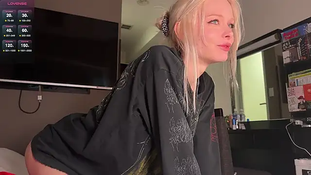 neon demon online show from 12.31.24