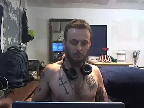 Snapshot of CloudDadddyyy420 chatting on 04.10.26 CloudDadddyyy420 online show from 04.10.26