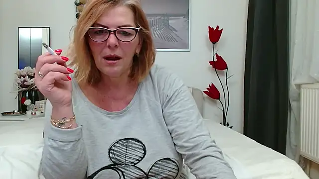 YulliaMilf online show from 02.25.25