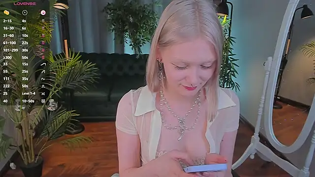  Rude Girl  online show from 12.30.24