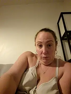 Wisie Cutie online show from 12.14.24