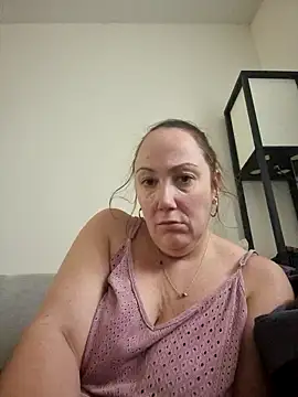 Wisie Cutie online show from 12.15.24