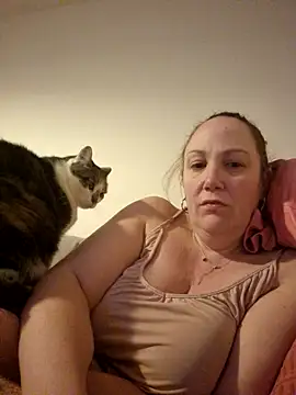 Wisie Cutie online show from 02.04.25