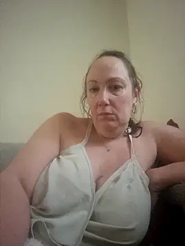 Wisie Cutie online show from 03.02.25