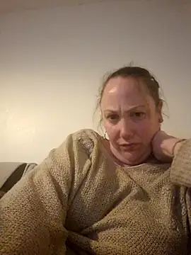 Wisie Cutie online show from 03.23.25