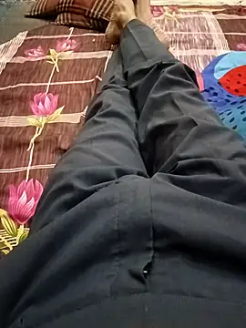 Play boy11 online show from 10.21.25